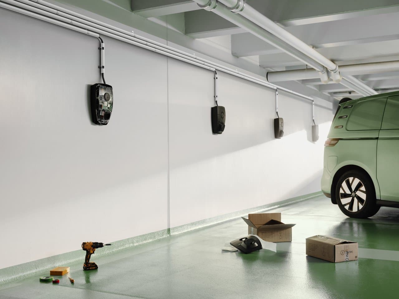 Ladestationen in einer Tiefgarage